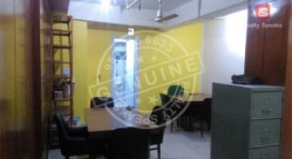 500 Sq.Ft. Commercial Office Space in Nehru Place for Rent, South Delhi @ Rs. 32000/-